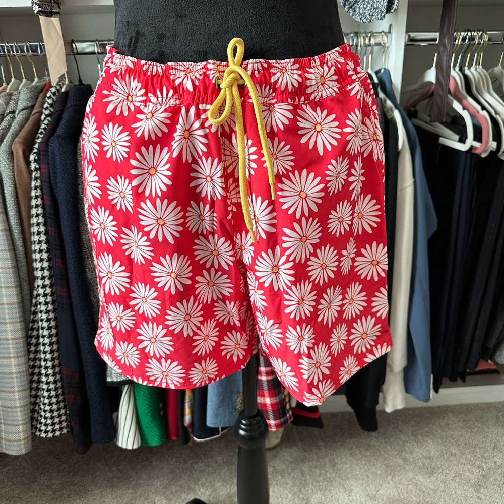 JCrew Factory Men’s Swim Trunks Size Medium 6” Inseam NWT